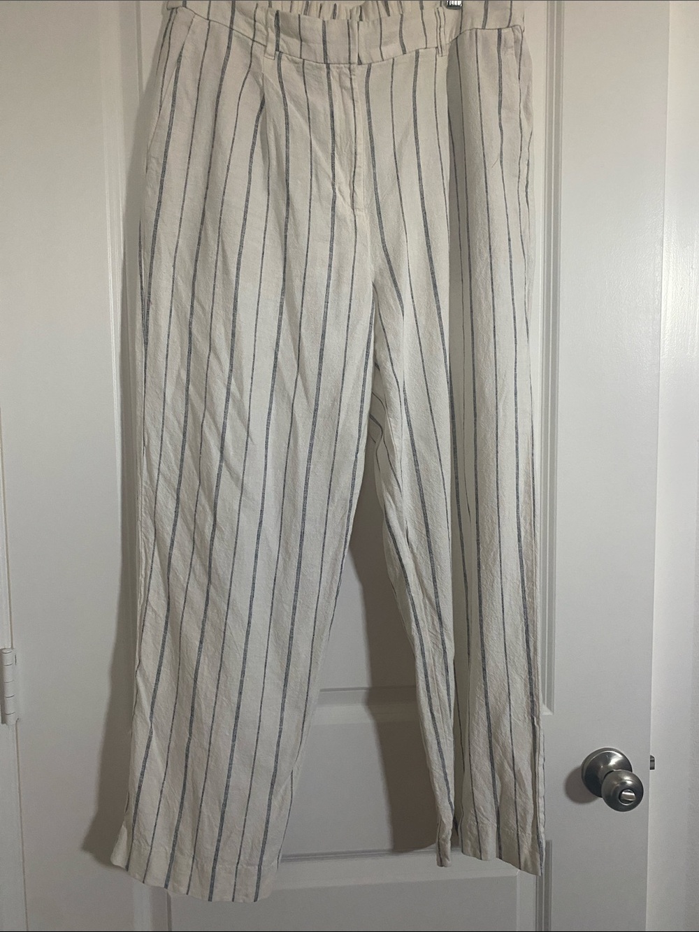 Old Navy Cream/Navy Wide-Leg Pinstripe Pants